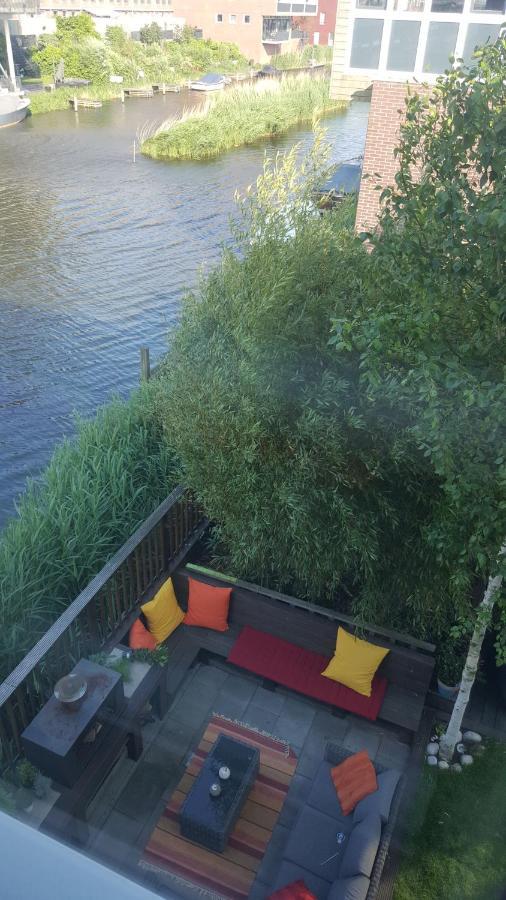 Great Canal Studio - Water View & Free Parking Amszterdam Szoba fotó